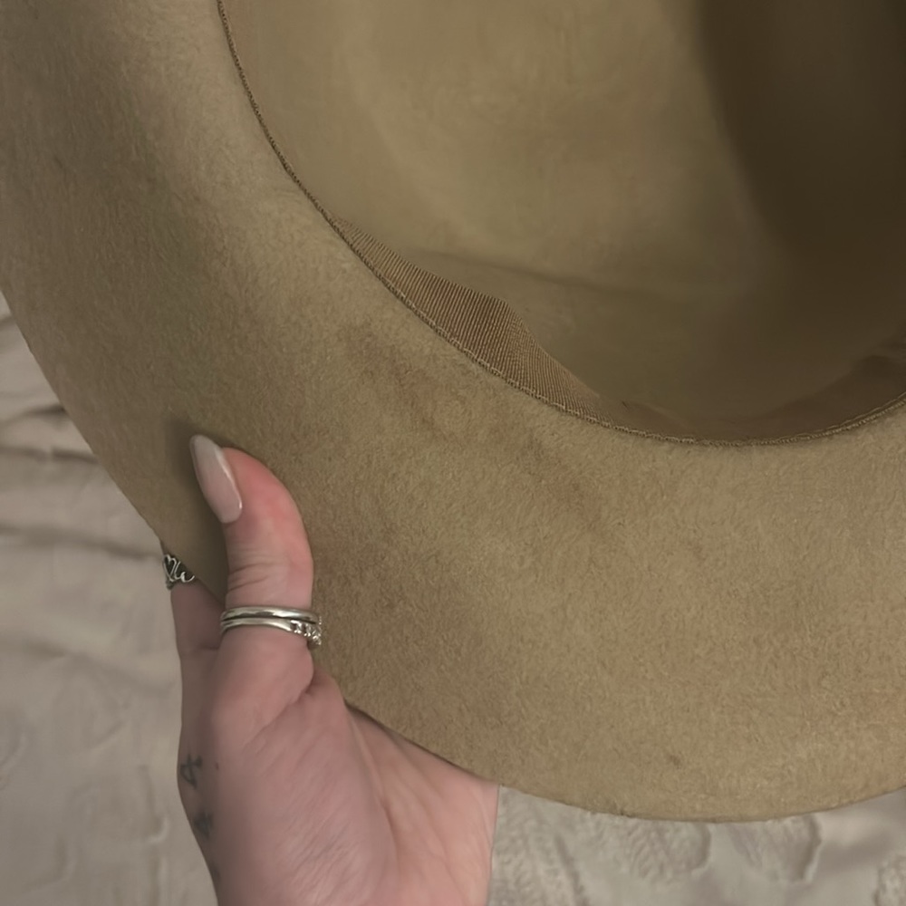 Wool hat - Picture 5 of 7